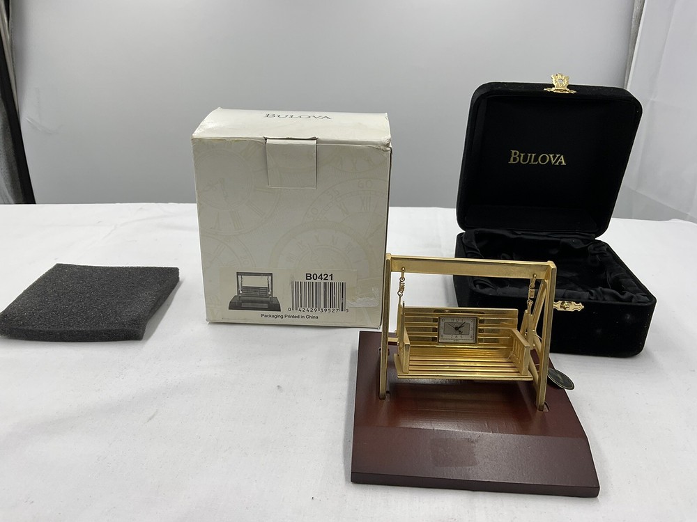 Bulova B0421 Swing Clock With Stand (original packaging)