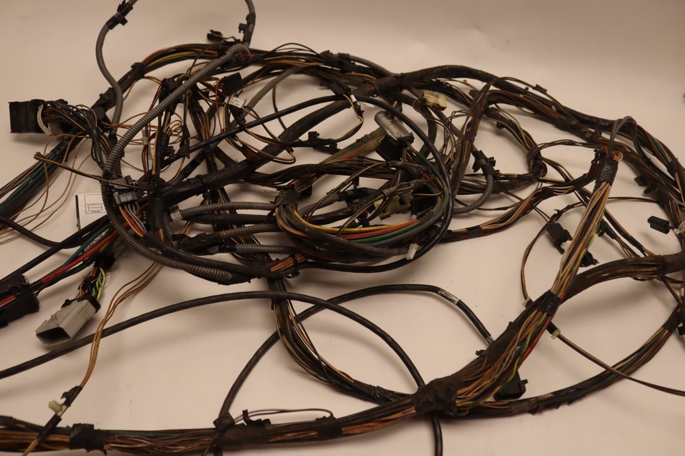 08-17 FREIGHTLINER CASCADIA 125 EVOLUTION SLEEPER WIRING HARNESS GU6166 OEM