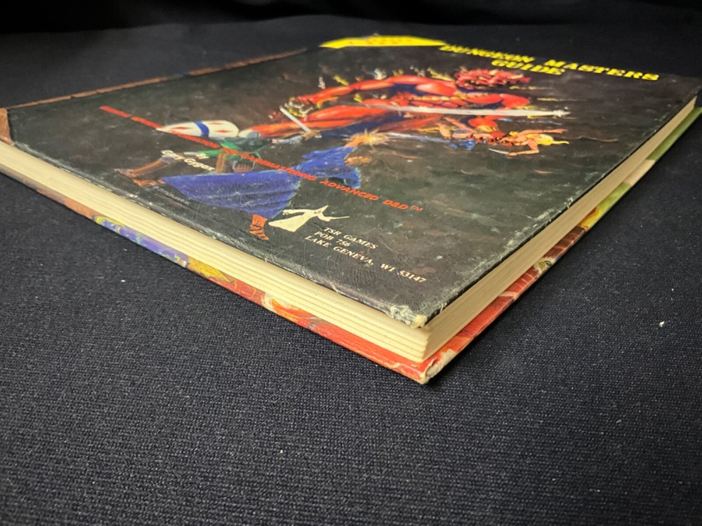 Advanced Dungeons & Dragons Dungeon Masters Guide, Revised Edition 1979 TSR,