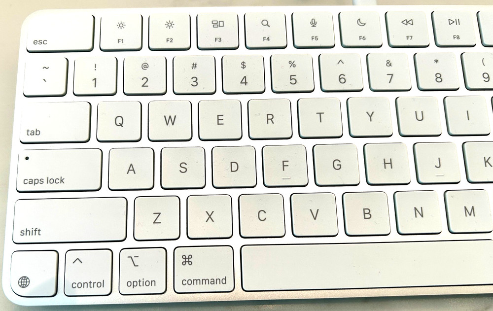 Apple Magic Mouse & Keyboard combo - New - No Box