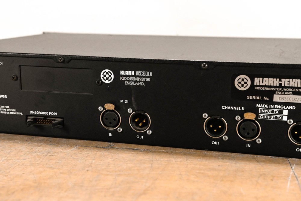 Klark Teknik DN3600 Programmable Graphic Equalizer CG01XTP