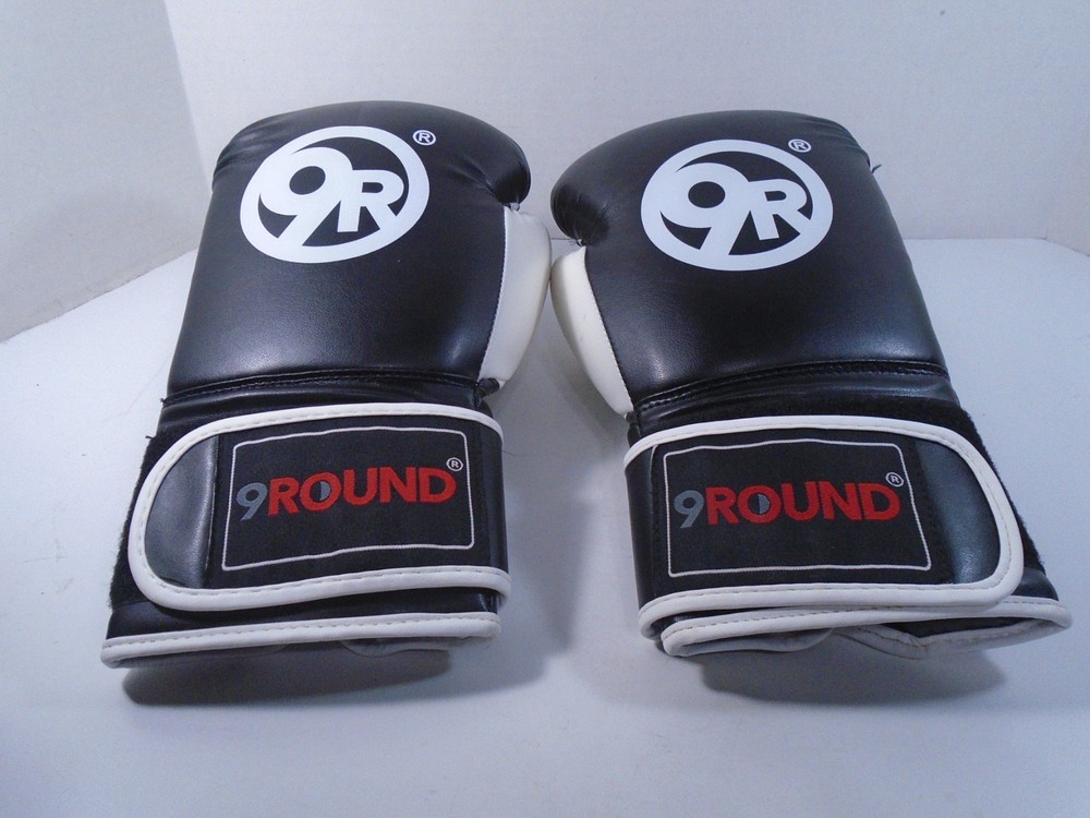 9 ROUND BOXING GLOVES (LOOK)