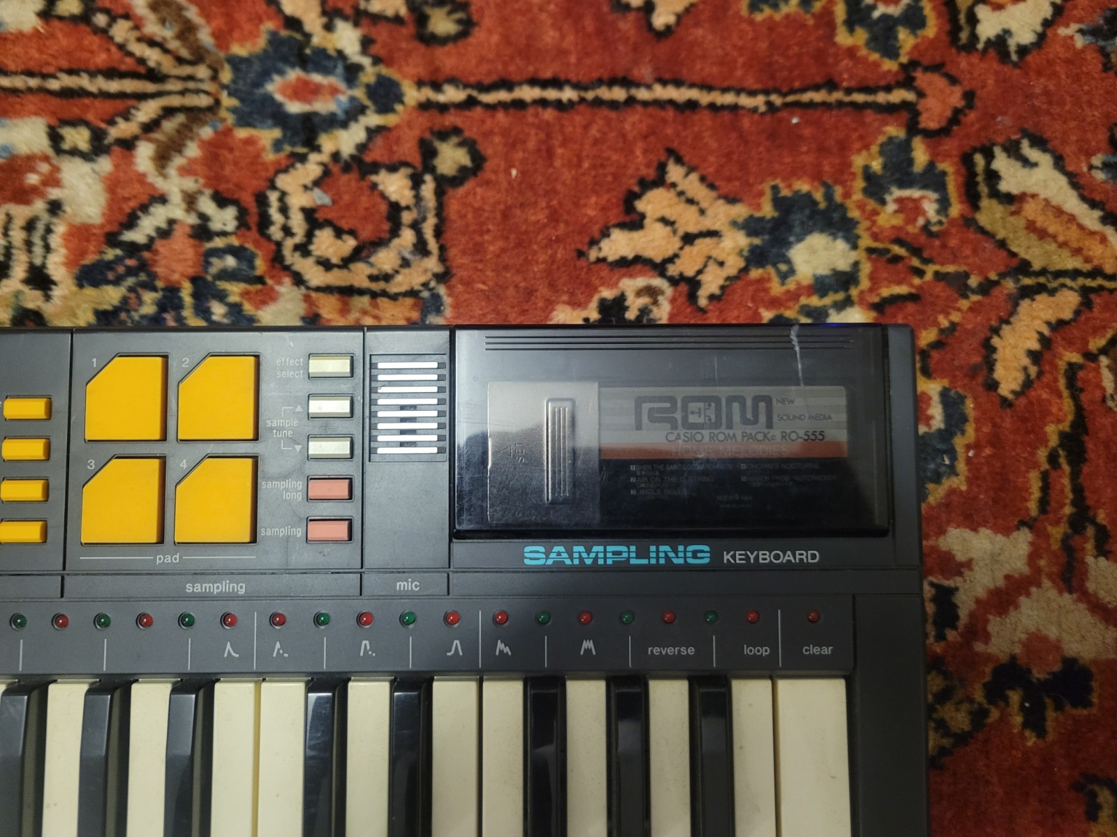 Casio SK-8 Sampling Keyboard 32-Key Black with ROM Pack Used