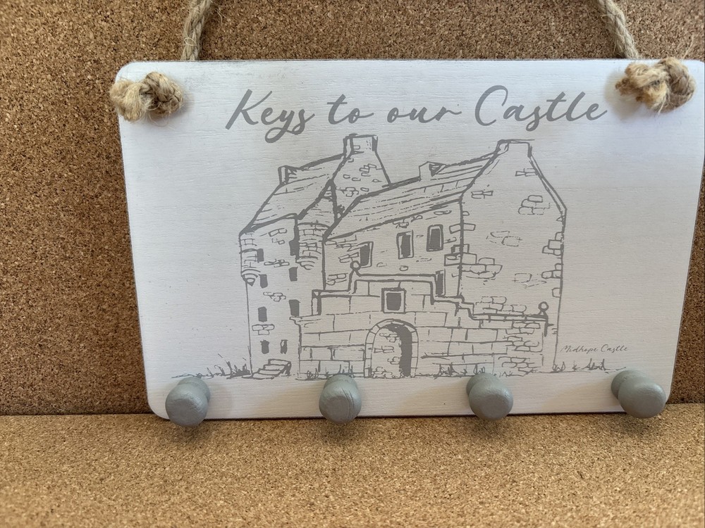 Scottish Key Rack With Midhope Castle On It With Rope Hanger 5 Key Knobs