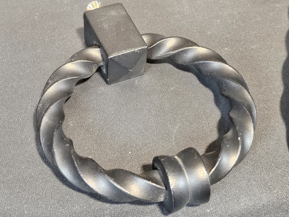 Metal Twist Door Knocker & Handle