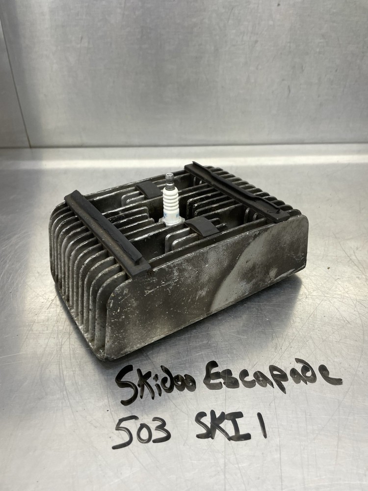 1987-1990 Ski-Doo Escapade 503 OEM Engine Cylinder Head Compression Spark Head
