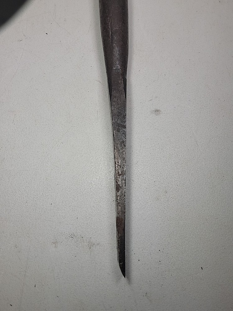 ANTIQUE VINTAGE W. BEATTY & SON MILLWRIGHT 1" SOCKET FRAMING CHISEL 17-5/8"