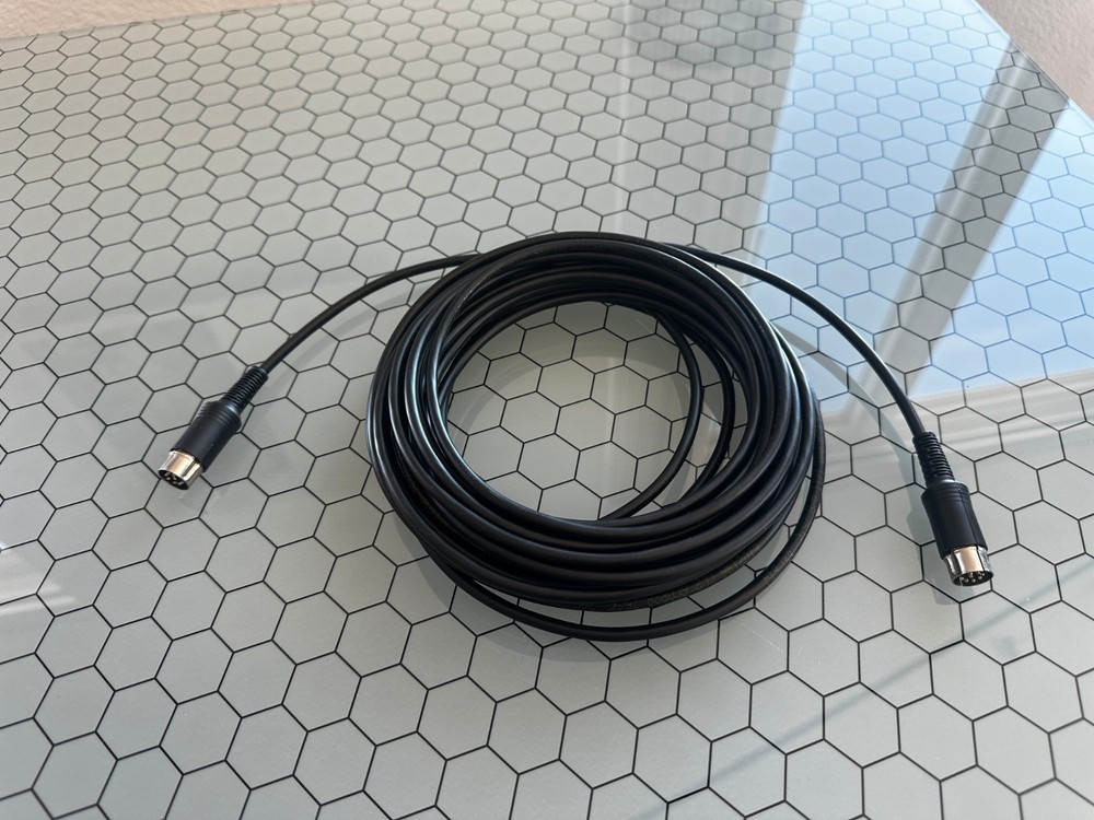 *** Bang & Olufsen two MK2 PowerLink Cable 32ft ***