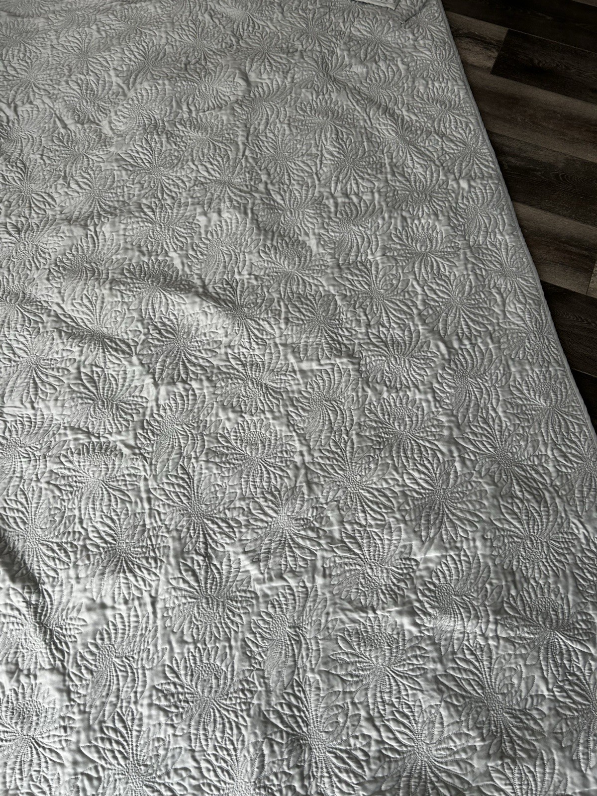 Martha Stewart Full Queen Quilted Bedspread Coverlet Steel Gray Floral w/Sham