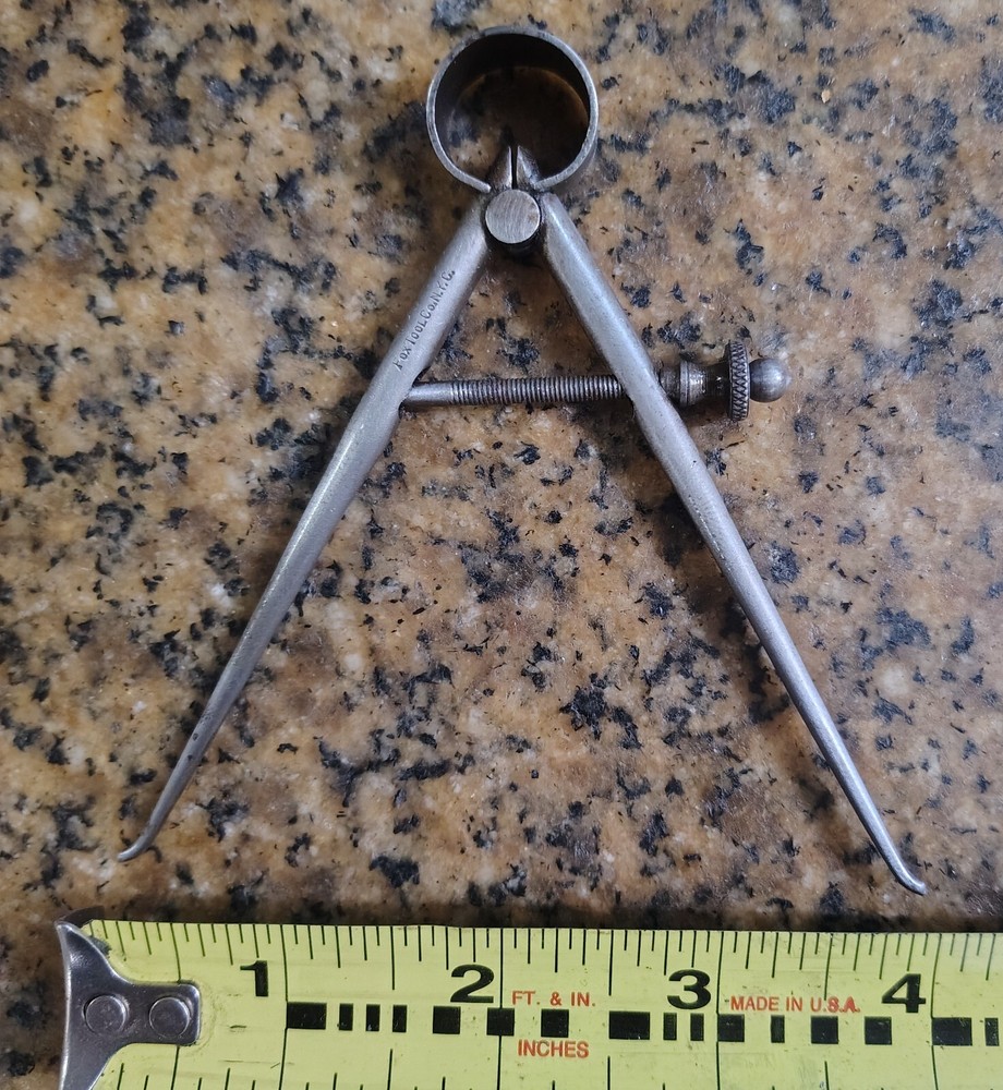🗽 VINTAGE FOX TOOL CO. 4"OD CALIPER