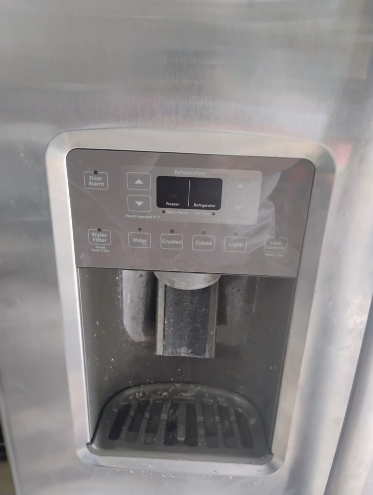 GE Refrigerator Full Size