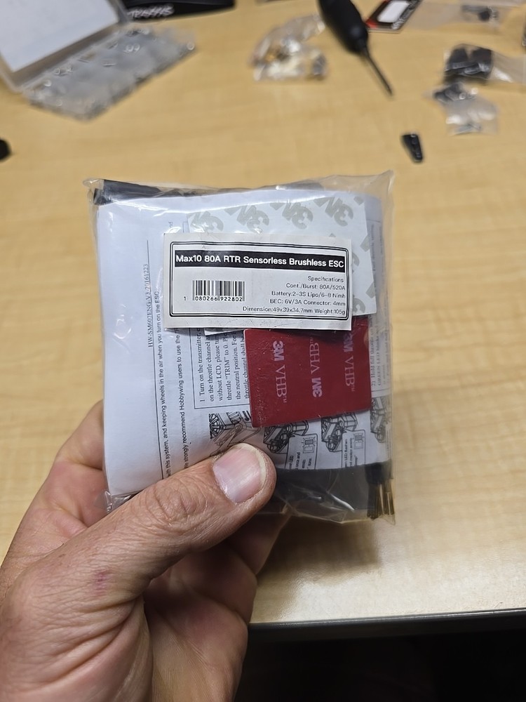 Hobbywing EzRun MAX10 SCT Sensorless Brushless ESC