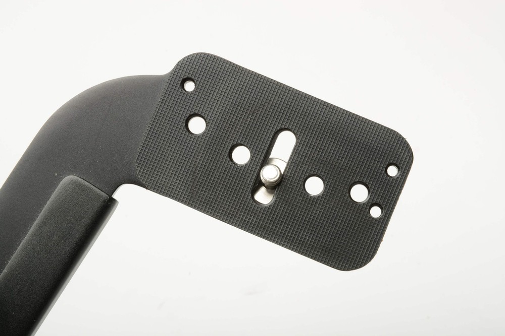 Promaster 5528 Camera Flash Mount Bracket Frame Grip, Nice quality