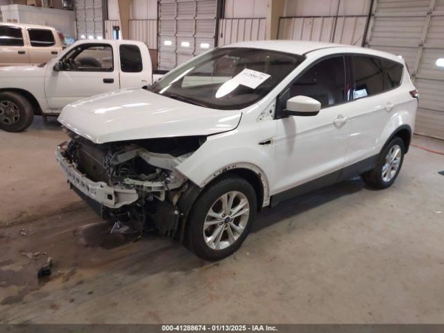 Console Front Floor SE Fits 17-19 ESCAPE 4595136