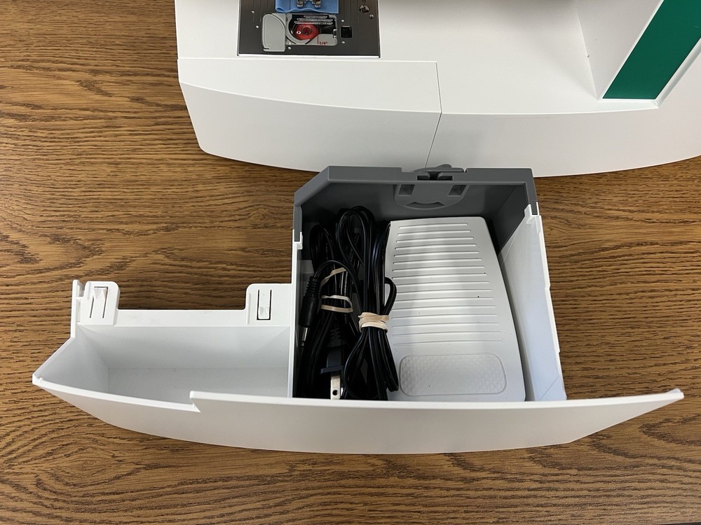 Viking Jade 20 Sewing Machine