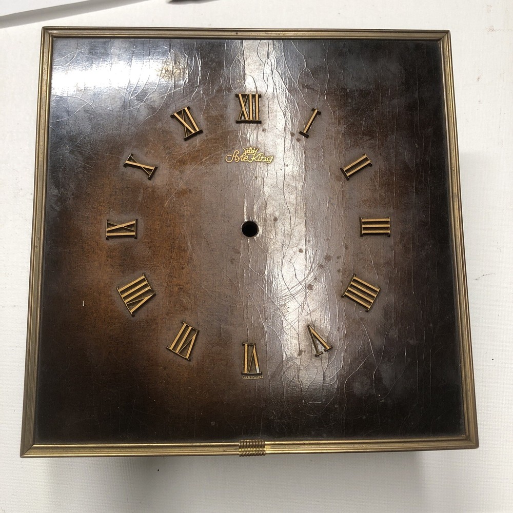 Vintage Style-King German Hanging Wall Cuckoo Wind Up  Clock Face