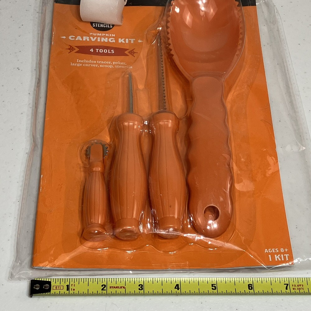 4-Tools & 8 Patterns Halloween Pumpkin Carving Kit - Hyde & EEK! Boutique™ - NEW