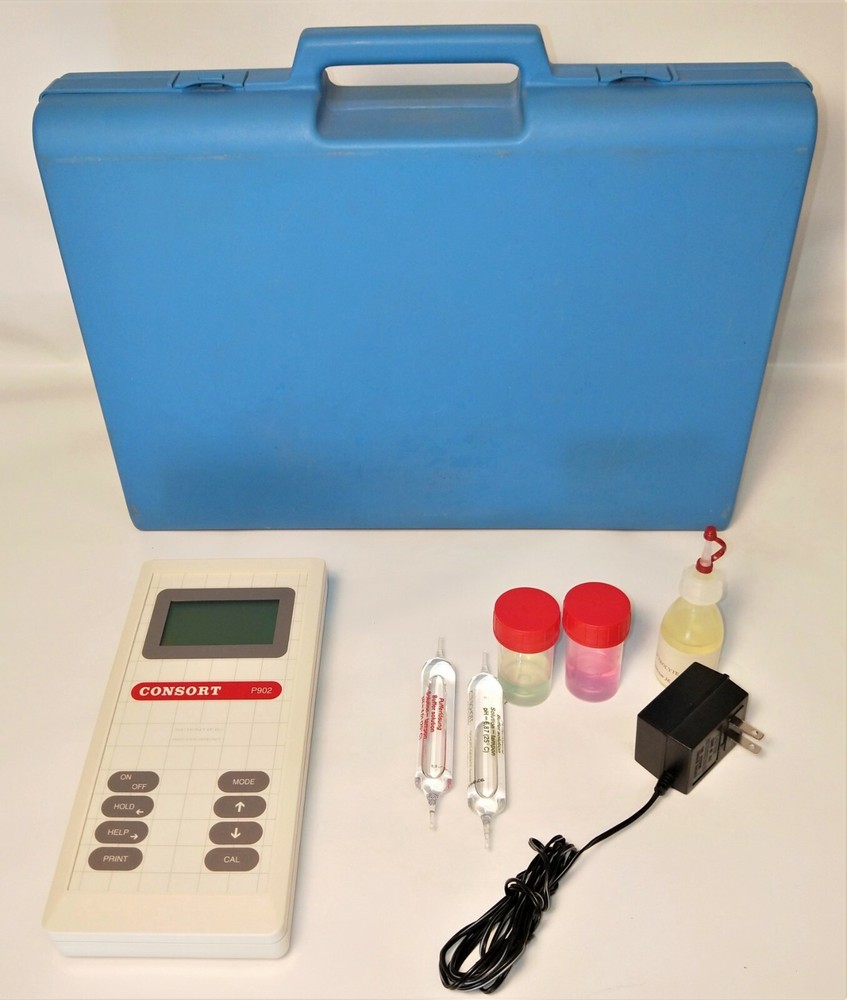 LabCor Consort P902 Portable pH Meter