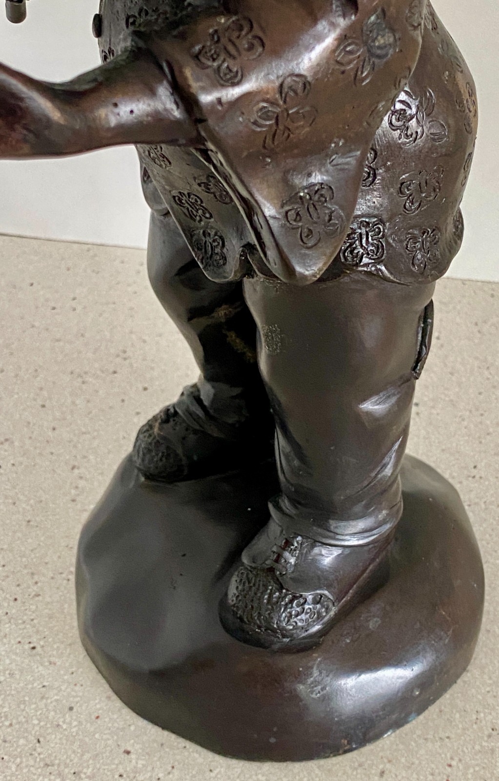 Vtg 16" Bronze Anthropomorphic Pig Sculpture Playing Violin Maitland Smith MCM