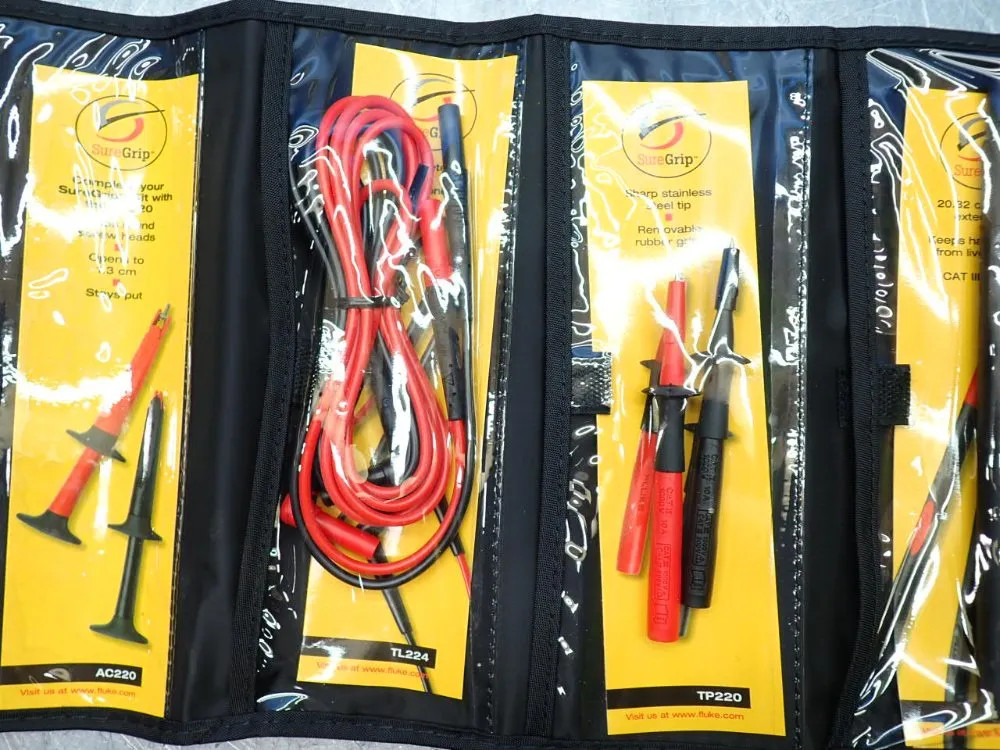 FLUKE SUREGRIP PROBE LIGHT AND EXTENDER KIT L215