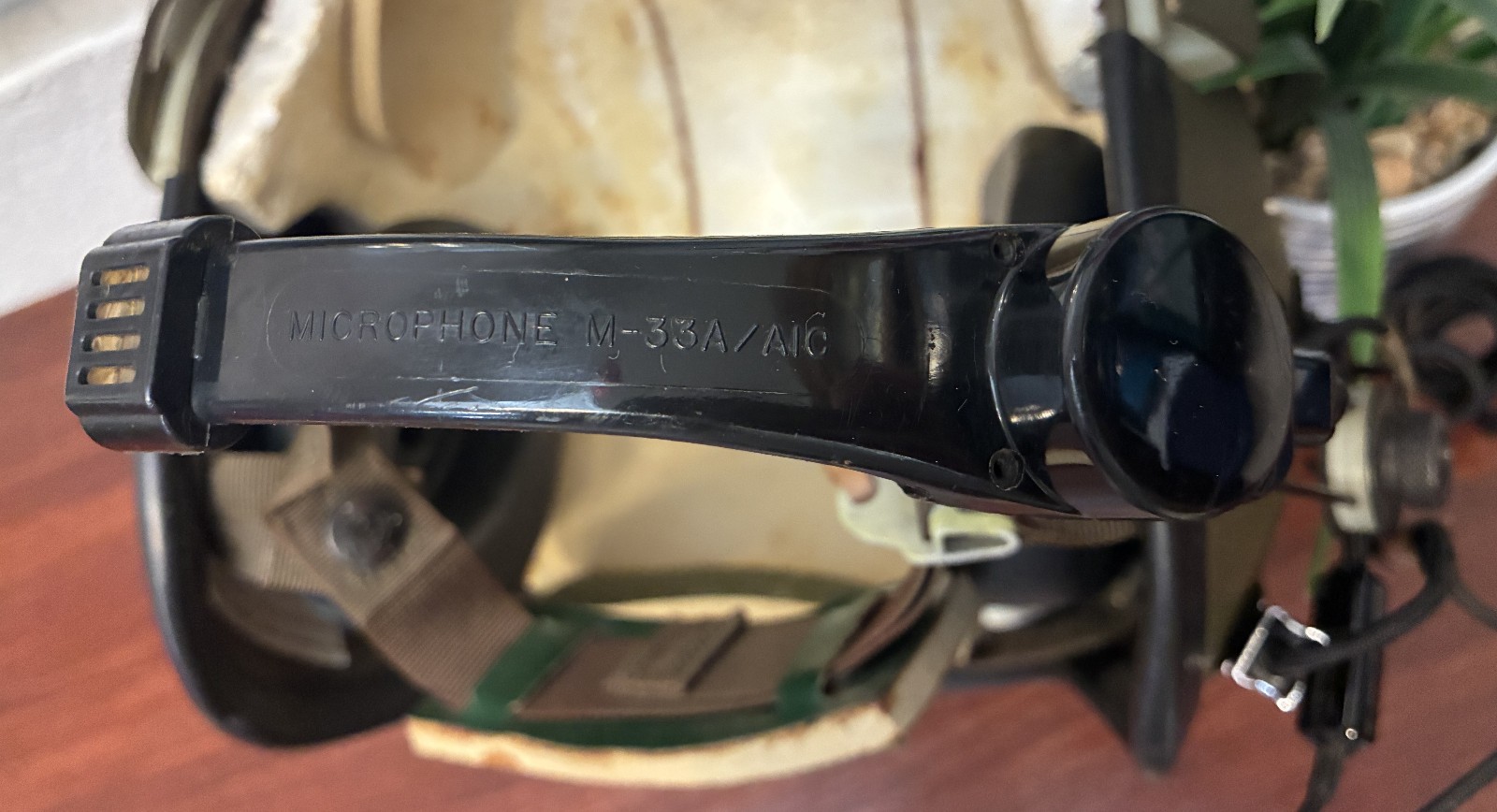 Vintage 1965-67 Gentex APH-5A Helicopter Flight Helmet–Vietnam War -Original Bag