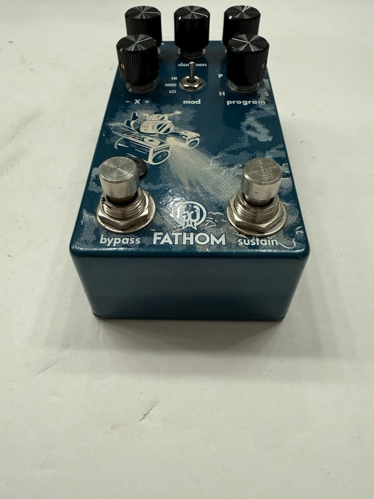 Walrus Audio Fathom Multi Function Reverb Guitar Effect Pedal