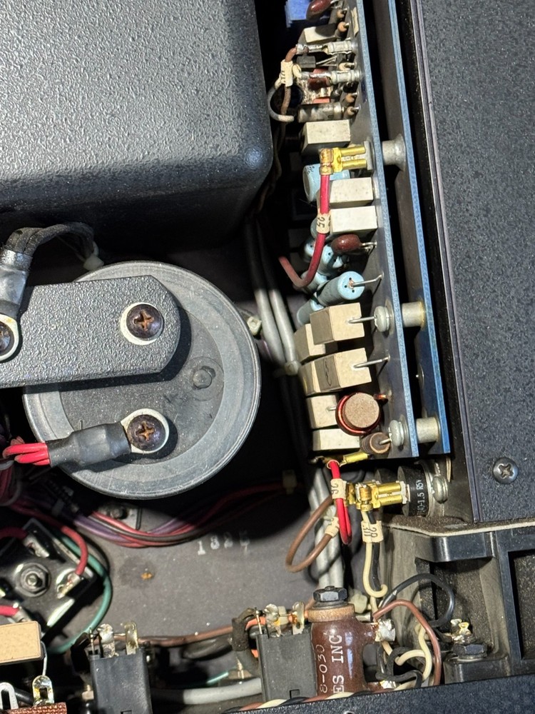 Marantz Model 510M Stereo Power Amplifier Excellent Working Condition -