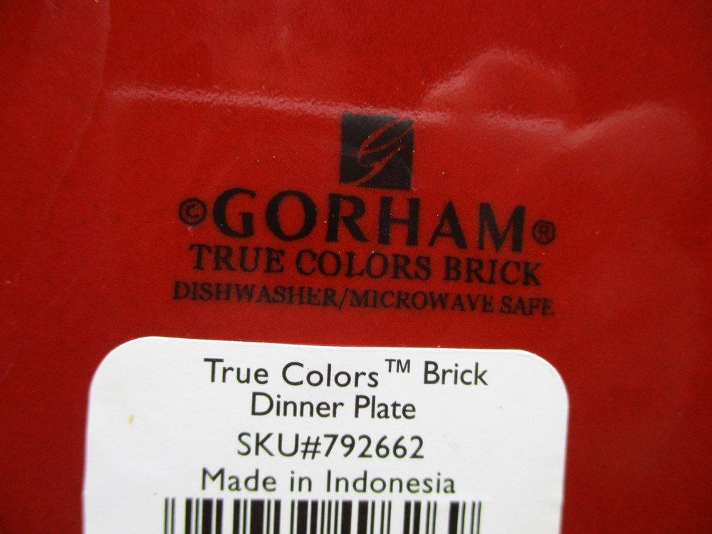 GORHAM TRUE COLORS -BRICK RED- 4 PIECE PLACE SETTING - 0510C