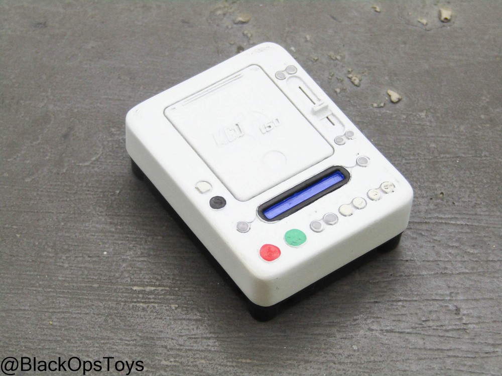 1/6 Scale Toy Disc Player