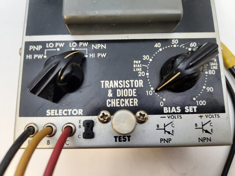 Sencore TR115 Transistor & Diode Checker Bench Tested !! Instruction Sheets !