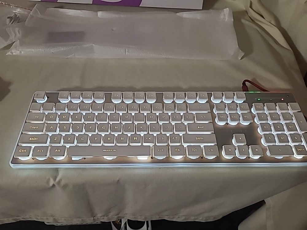 EWEADN V3 Wireless Keyboard and Mouse OPEN BOX