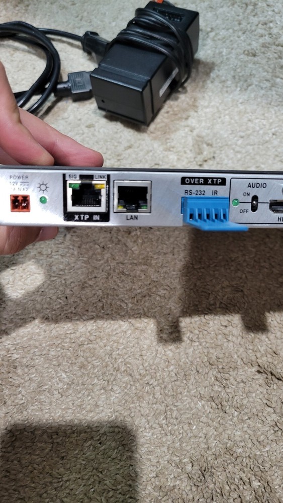 Extron XTP SR HDMI 33-1720-01 with AC Adapter