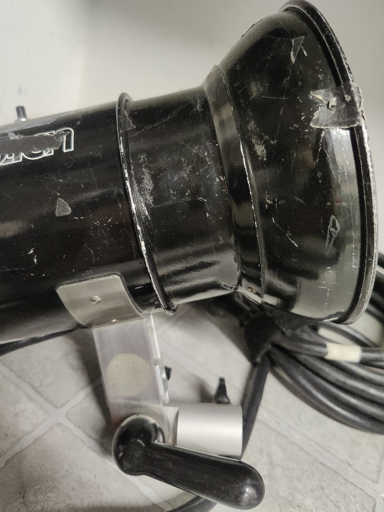 Speedotron Universal Light Head Unit Model 102 BULB NOT WORKING