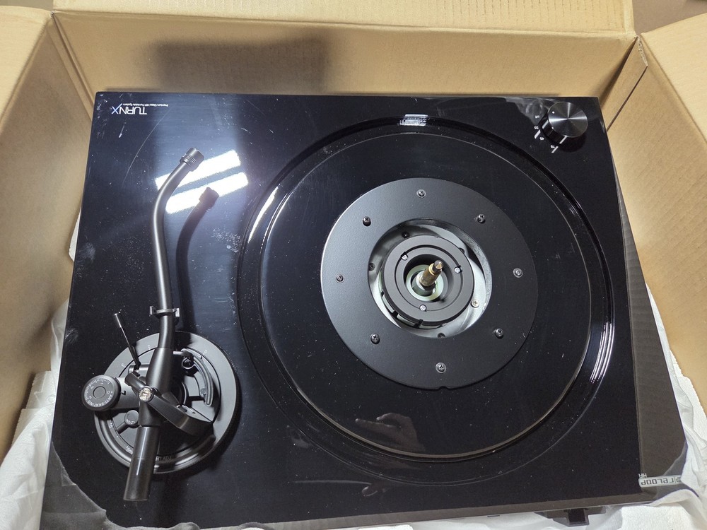 Reloop Turn X Hifi Turntable System (B-Stock)