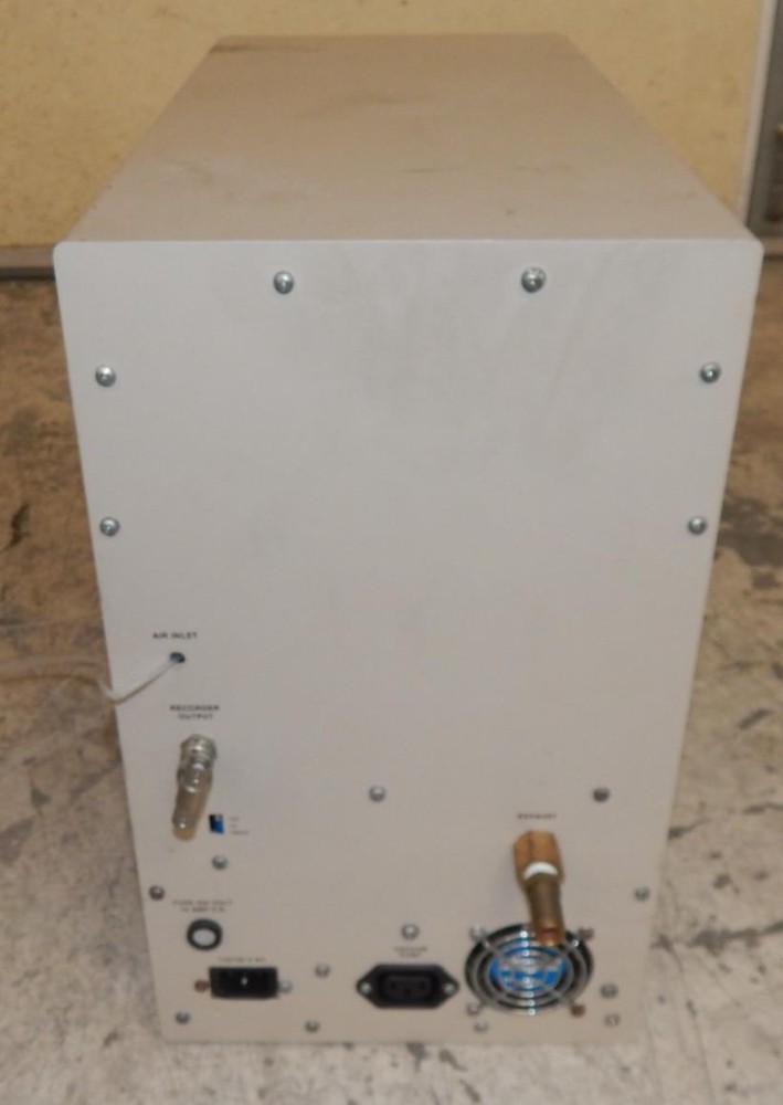 SIEVERS MODEL NCA27CB CHEMILUMINESCENCE ANALYZER (#3887)