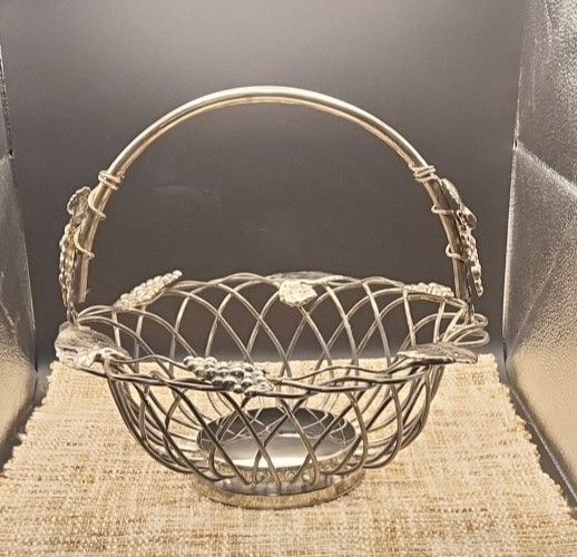 Vintage GODINGER SILVER PLATED Heavy Weighted Hinged Basket w/ Grapes & Leaves
