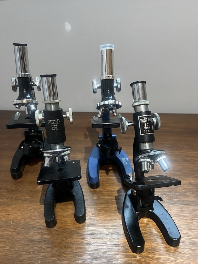 4 Microscopes