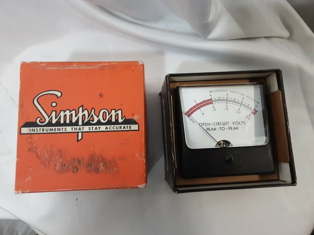 Panel Meters Simpson 4924 Peak to Peak Volt New