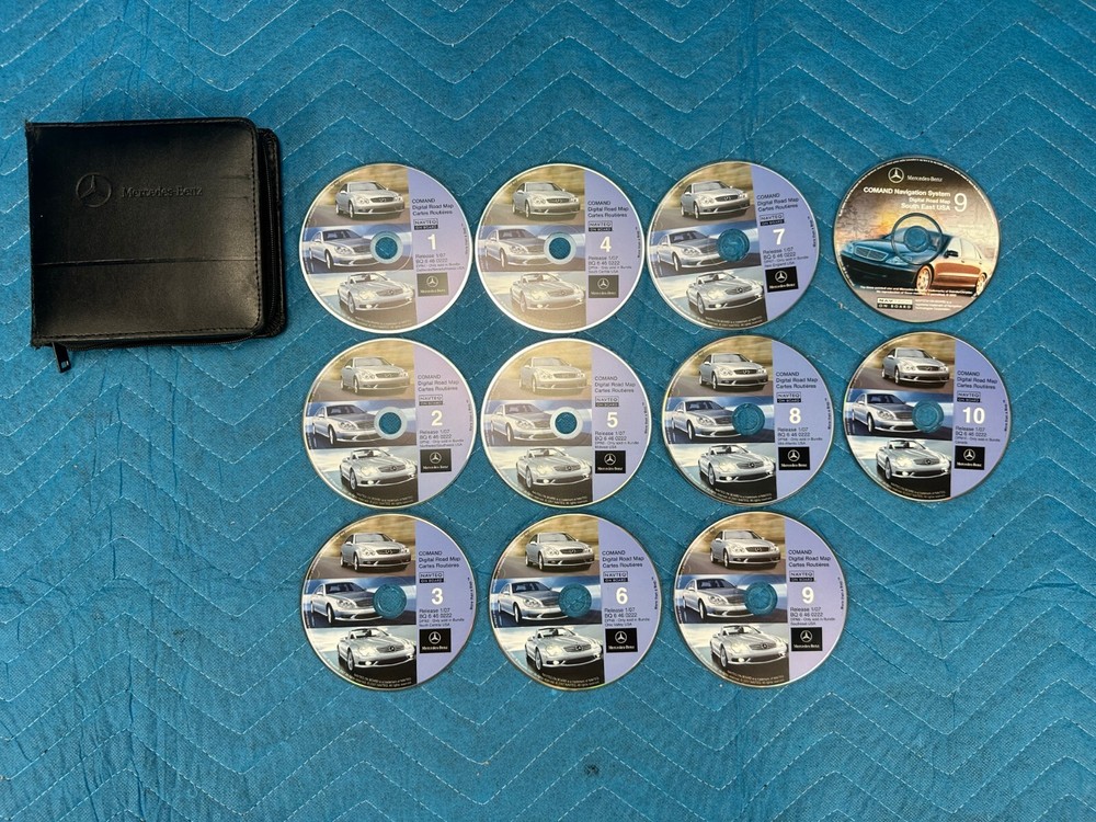 Mercedes G500 Comand Navigation CD Map 10pc Set w/ Case 2004 OEM