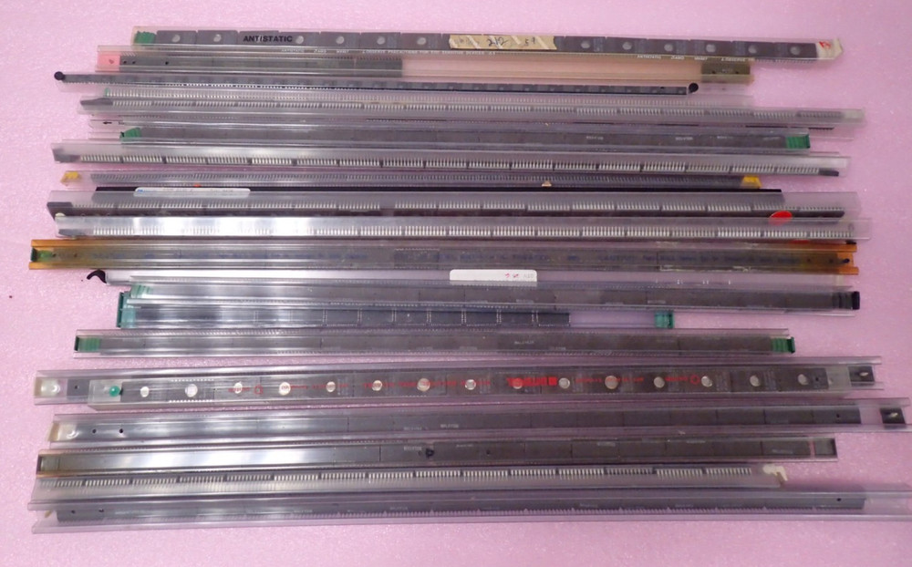 6 LBS ASSORTED INTEGRATED CIRCUITS / IC'S VARIOUS MANUFACTURERS