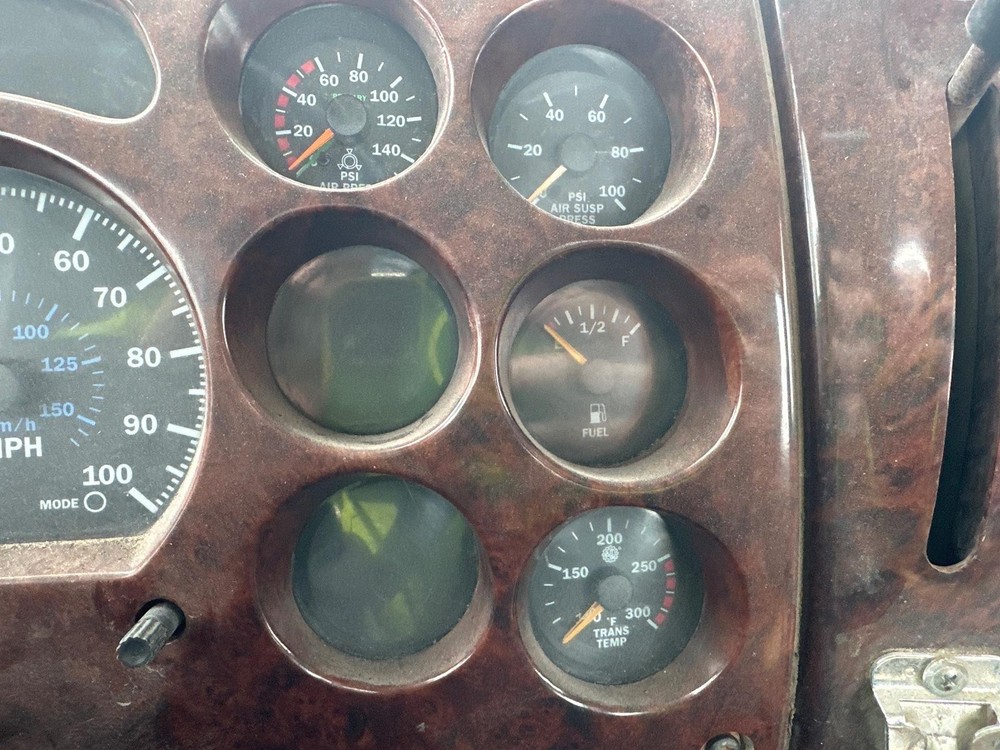 2001-2004 Mack CH600 Speedometer Instrument Cluster - Used