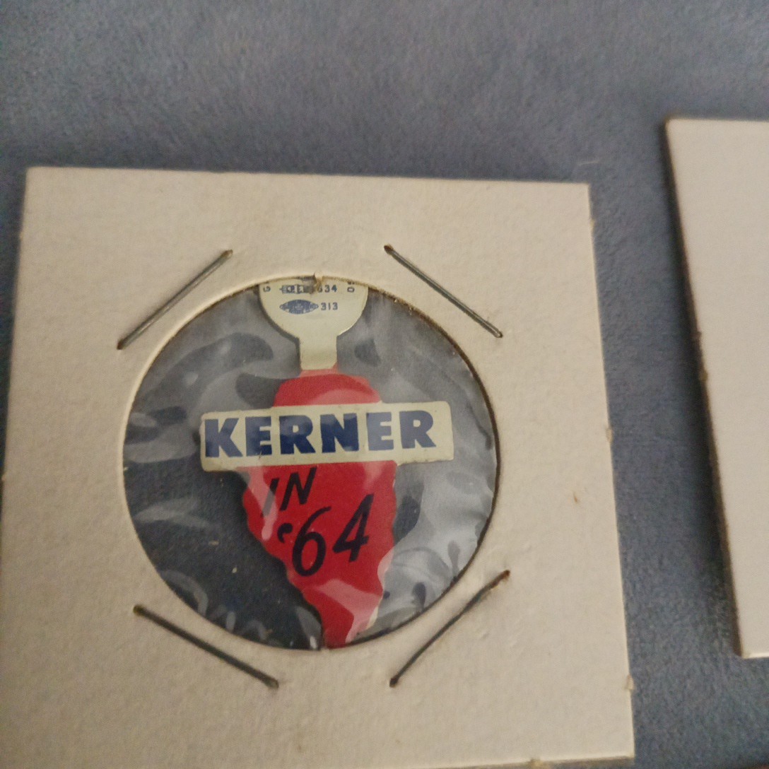 Lot of 40 Chicago Illinois local political pinback button pin.1960-1980s