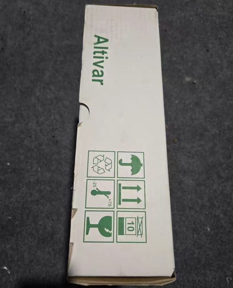 1 PC NEW Schneider frequency converter ATV340U15N4 (UPS or FedEx)
