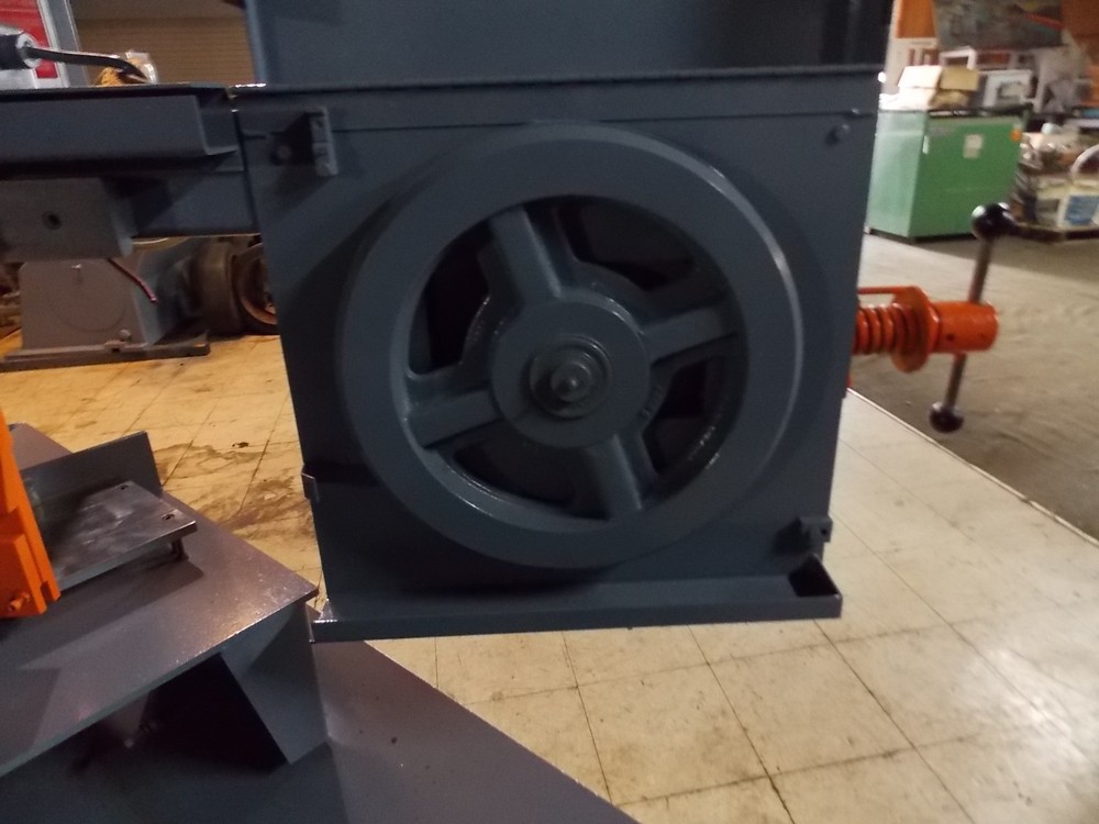 HEM Sidewinder Band Saw