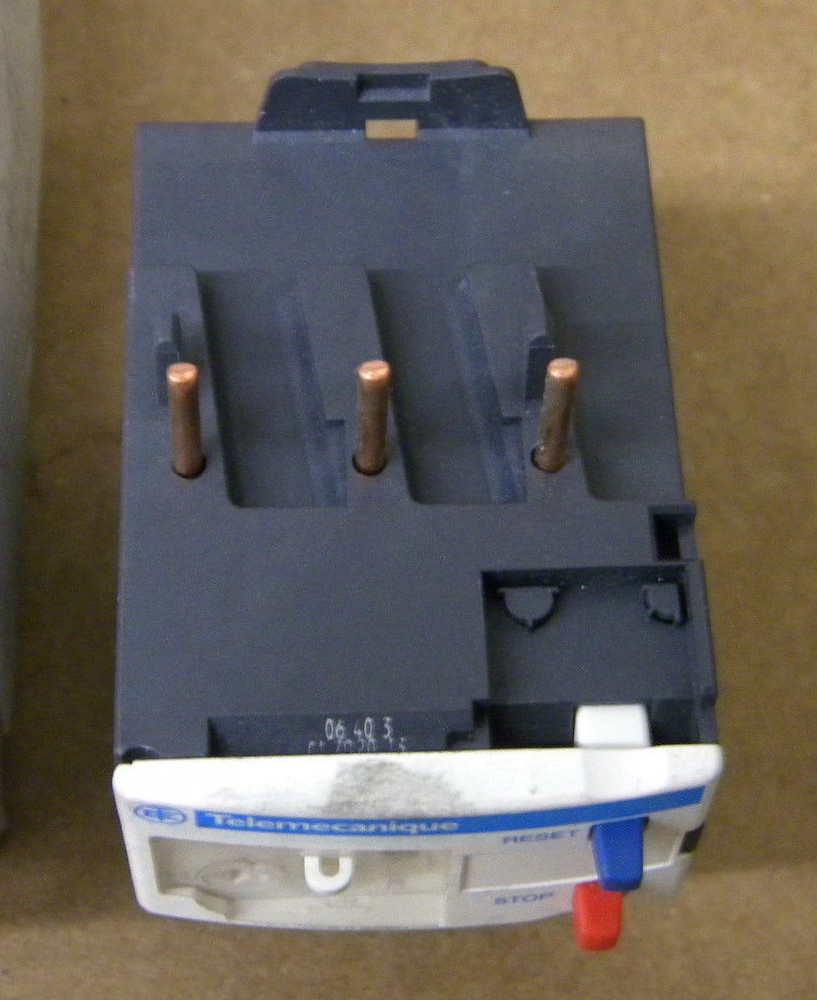 TELEMECANIQUE LRD01 OVERLOAD RELAY