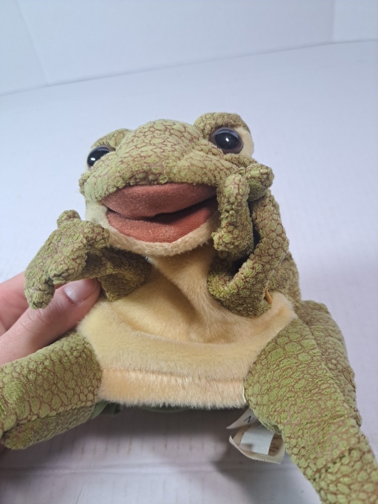 Folkmanis Frog Puppet Green Long Legs