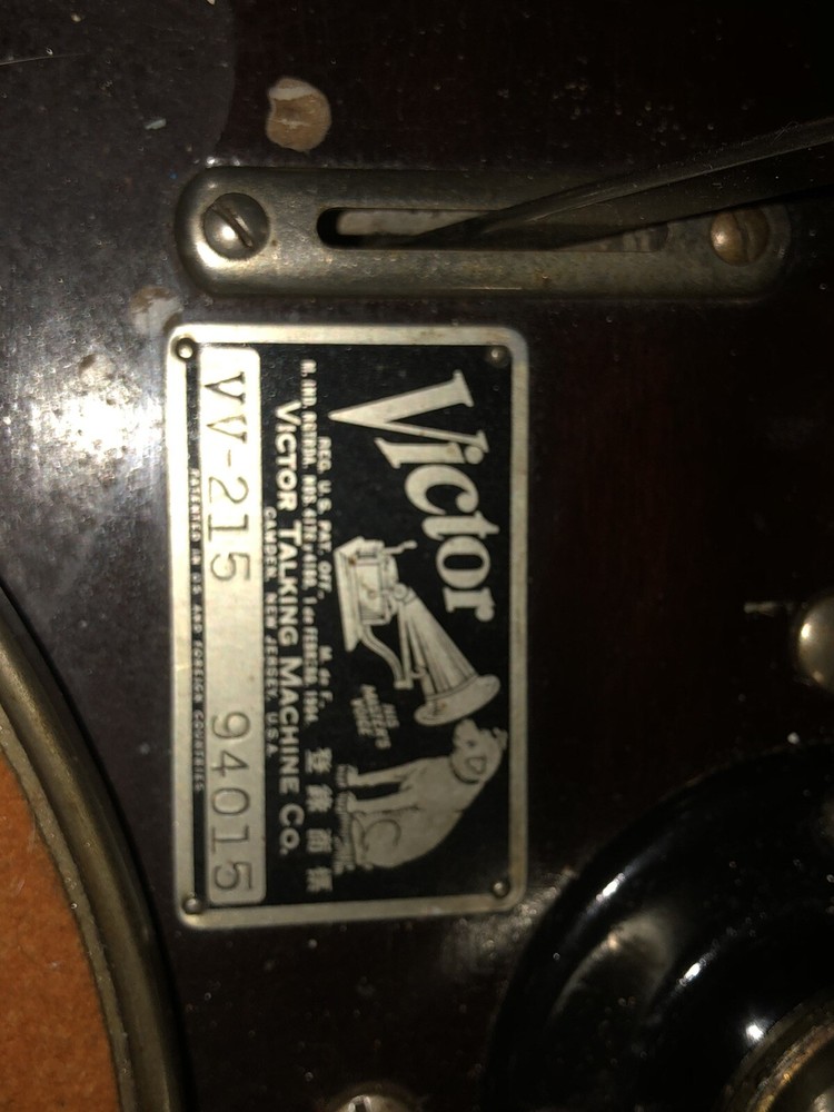 victrola record player antique