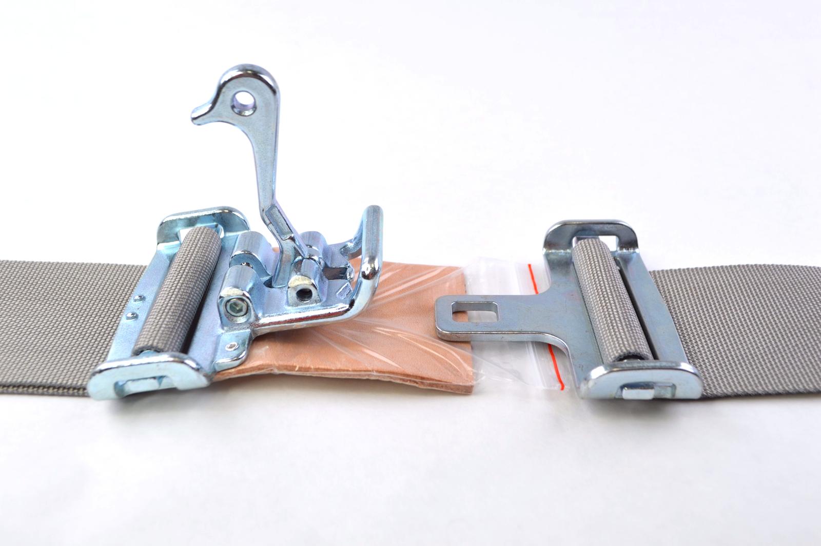 SAFETY HARNESS NEW PAIR 3" LATCH & LINK LAP BELT 2 POINT RACING BELT GRAY