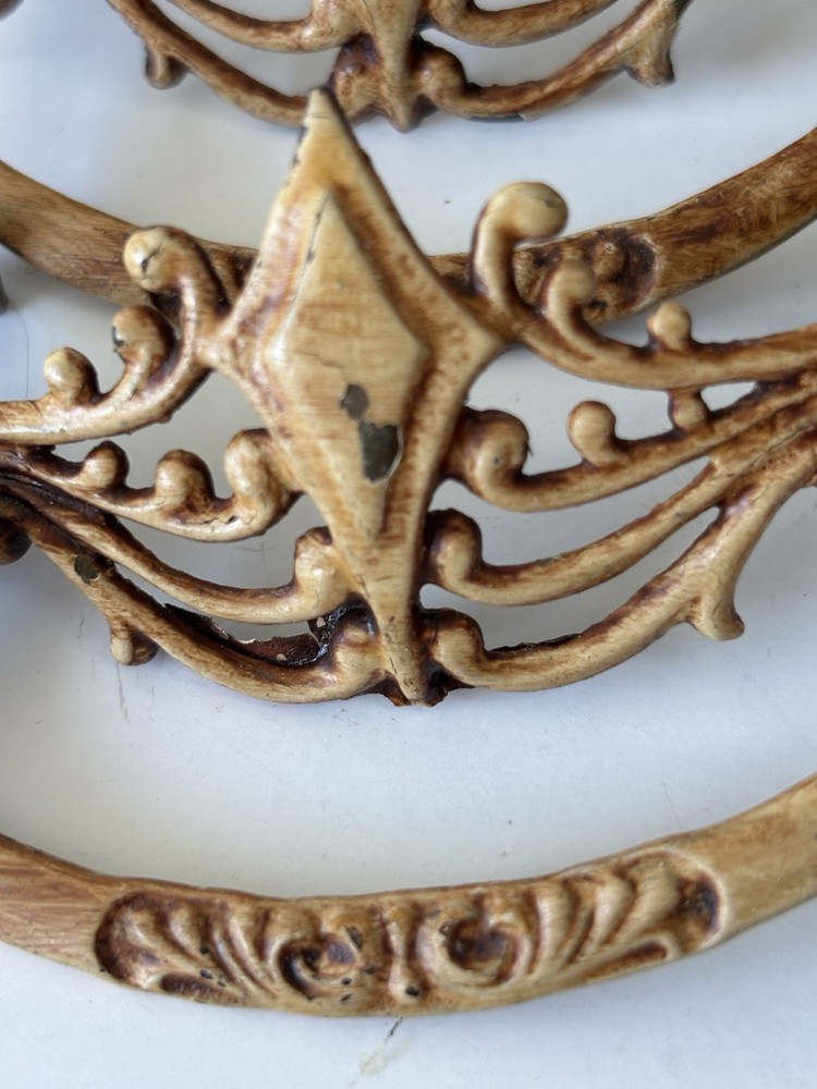 4 Antique/Vintage Hardware Drawer Pulls 2 Knobs Painted Metal Brass Rustic