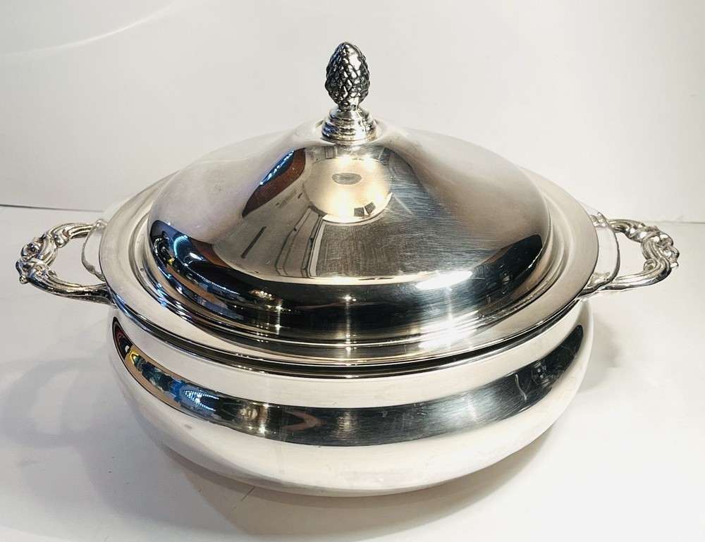 VTG Leonard Silver Plated Casserole Dish w/Glass Pyrex Corning 2 Qt. Insert